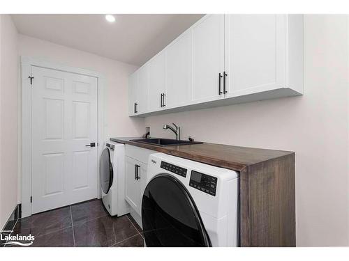 14-16 Knowles Crescent, Seguin, ON - Indoor Photo Showing Laundry Room