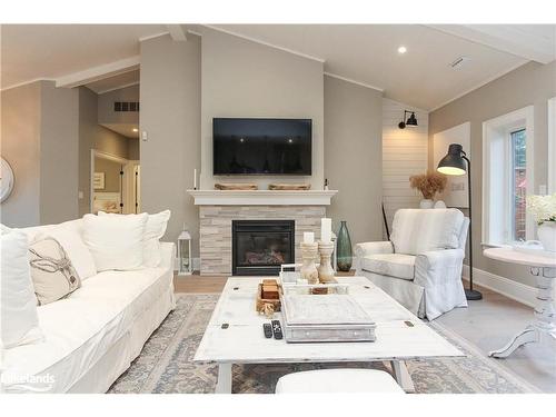 8 Juniper Court, Collingwood, ON - Indoor Photo Showing Living Room With Fireplace