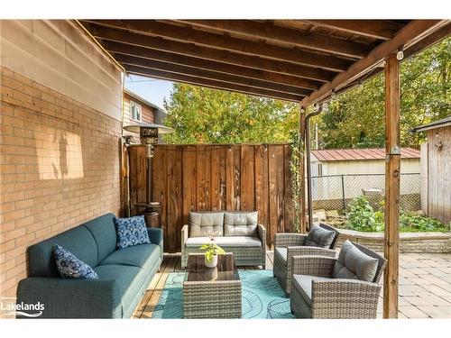 712 Elgin Street, Newmarket, ON - Outdoor With Deck Patio Veranda With Exterior