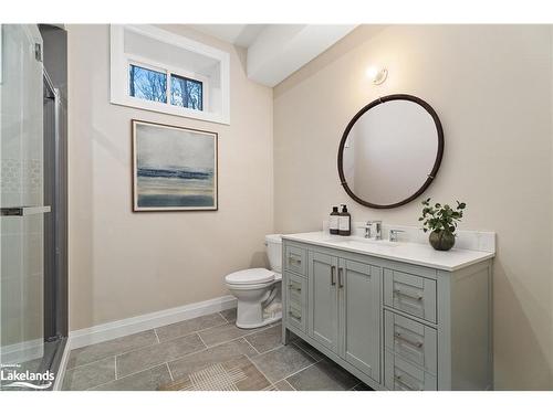 34 St Georges Court, Huntsville, ON - Indoor Photo Showing Bathroom