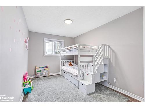 2 Bush Street, Collingwood, ON - Indoor Photo Showing Bedroom