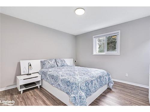 2 Bush Street, Collingwood, ON - Indoor Photo Showing Bedroom