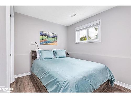 2 Bush Street, Collingwood, ON - Indoor Photo Showing Bedroom