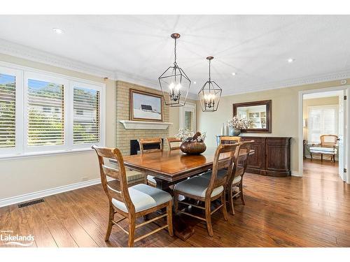 119 5Th Avenue E, Owen Sound, ON - Indoor Photo Showing Dining Room