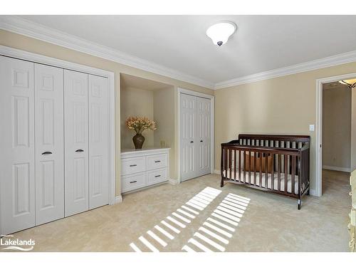 119 5Th Avenue E, Owen Sound, ON - Indoor Photo Showing Bedroom