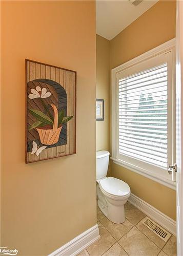 1-10 Invermara Court, Orillia, ON - Indoor Photo Showing Bathroom