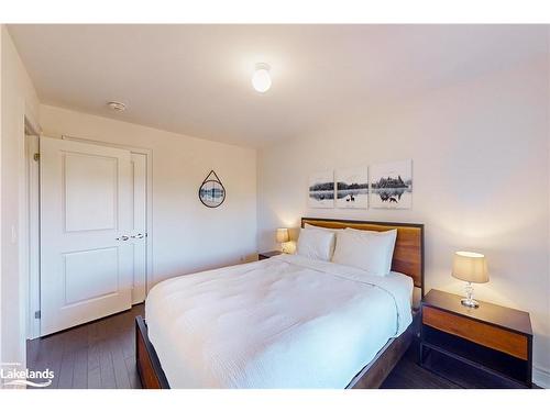 31-171 Snowbridge Way, The Blue Mountains, ON - Indoor Photo Showing Bedroom