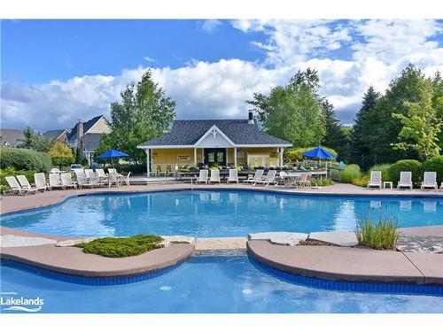 31-171 Snowbridge Way, The Blue Mountains, ON - Outdoor With In Ground Pool With Backyard