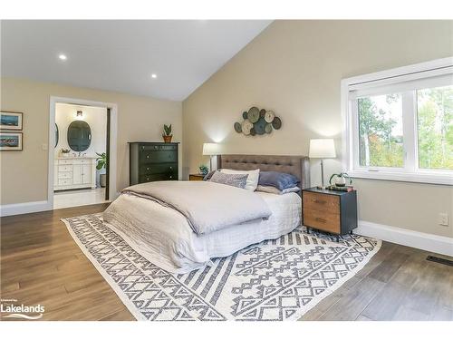 3 Holly Court, Collingwood, ON - Indoor Photo Showing Bedroom