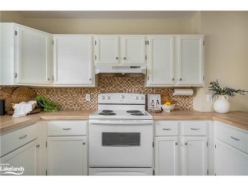 3-63 Bay Street W, Thornbury, ON - Indoor Photo Showing Kitchen