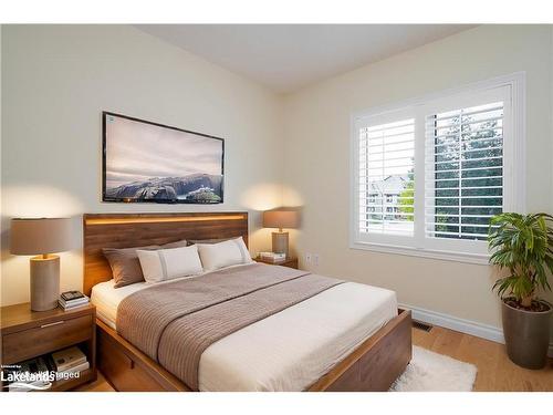 3-63 Bay Street W, Thornbury, ON - Indoor Photo Showing Bedroom