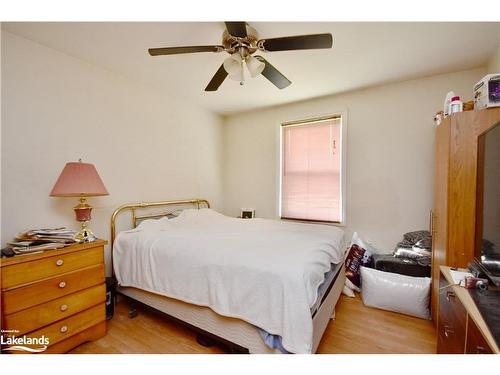 2645 St Amant Road, Coldwater, ON - Indoor Photo Showing Bedroom