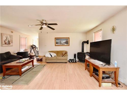 2645 St Amant Road, Coldwater, ON - Indoor Photo Showing Living Room