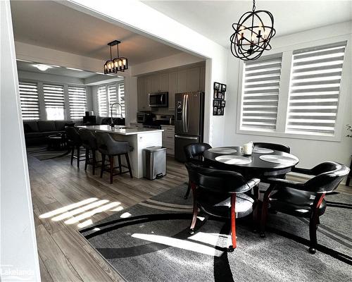 13 Julia Crescent, Midland, ON - Indoor Photo Showing Dining Room