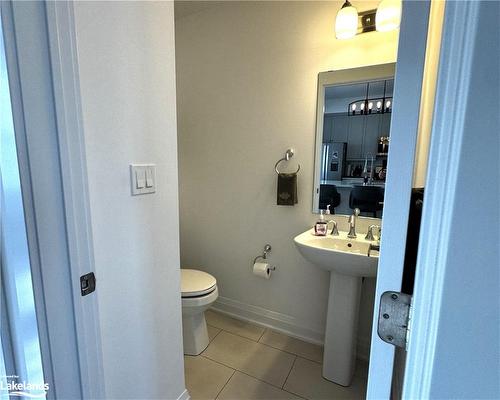 13 Julia Crescent, Midland, ON - Indoor Photo Showing Bathroom