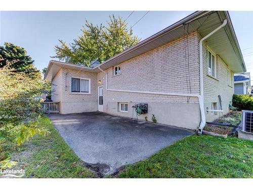 364 Walnut Street, Collingwood, ON - Outdoor