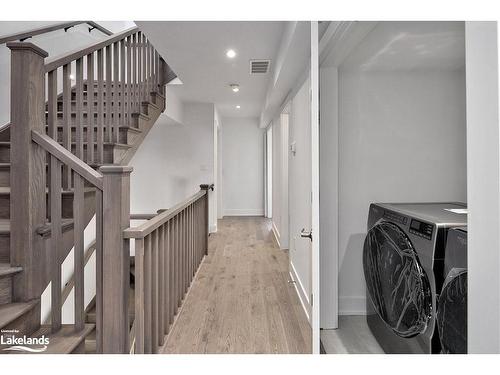 18-117 Sladden Court, Thornbury, ON - Indoor Photo Showing Laundry Room