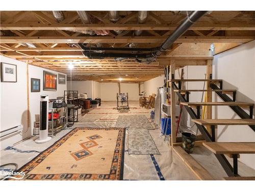 470 Markles Road, Huntsville, ON - Indoor Photo Showing Basement