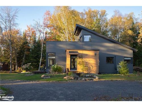 470 Markles Road, Huntsville, ON - Outdoor