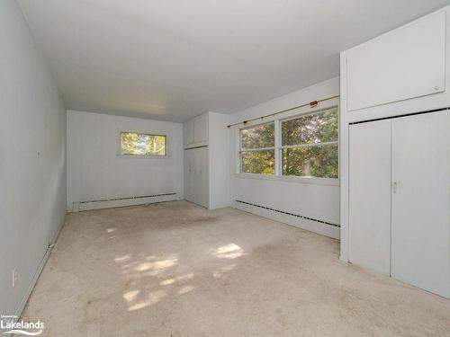 20 Hamilton Street, Bracebridge, ON - Indoor Photo Showing Other Room