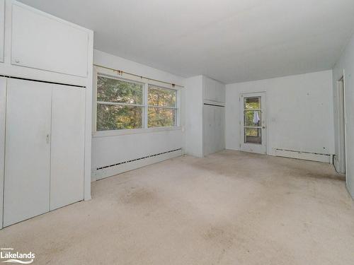 20 Hamilton Street, Bracebridge, ON - Indoor Photo Showing Other Room