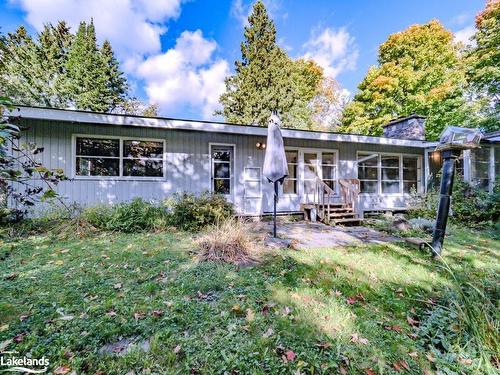 20 Hamilton Street, Bracebridge, ON - Outdoor With Deck Patio Veranda