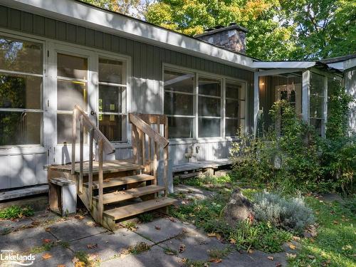 20 Hamilton Street, Bracebridge, ON - Outdoor With Deck Patio Veranda