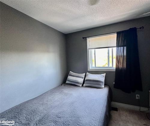 25 Little Ryans Way, Bracebridge, ON - Indoor Photo Showing Bedroom