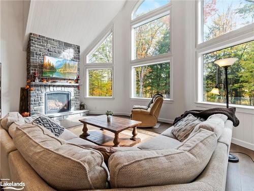 7 Muskoka Pines Road, Bracebridge, ON - Indoor Photo Showing Living Room With Fireplace