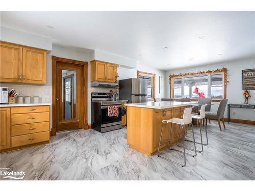 628258 Grey Road 119, The Blue Mountains, ON - Indoor Photo Showing Kitchen