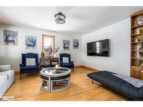 628258 Grey Road 119, The Blue Mountains, ON - Indoor Photo Showing Living Room