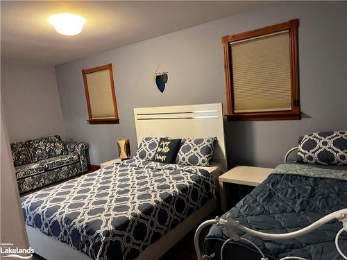 628258 Grey Road 119, The Blue Mountains, ON - Indoor Photo Showing Bedroom