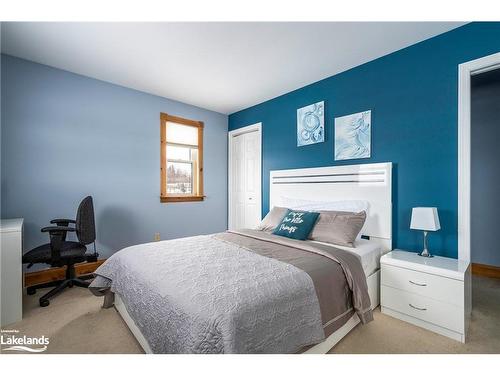 628258 Grey Road 119, The Blue Mountains, ON - Indoor Photo Showing Bedroom