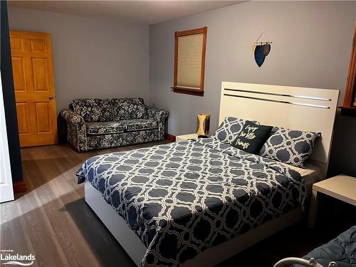 628258 Grey Road 119, The Blue Mountains, ON - Indoor Photo Showing Bedroom