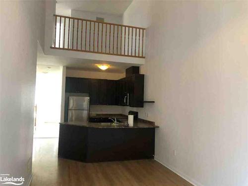 29-21 Village Gate Drive, Wasaga Beach, ON - Indoor Photo Showing Kitchen