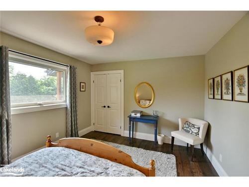 159 Indian Circle, The Blue Mountains, ON - Indoor Photo Showing Bedroom