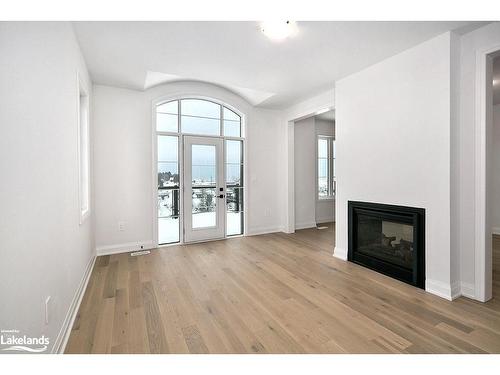 5-11 Bay Street E, Thornbury, ON - Indoor Photo Showing Other Room With Fireplace