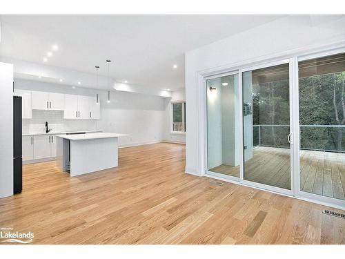 23 Waterview Lane, Thornbury, ON - Indoor Photo Showing Kitchen