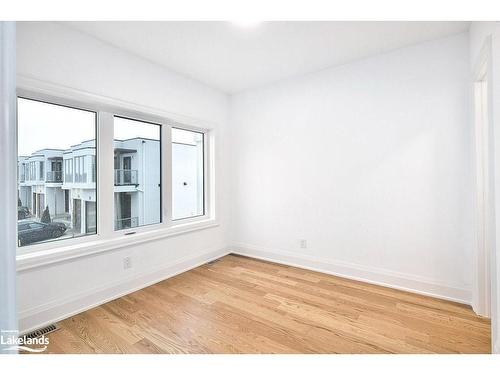 23 Waterview Lane, Thornbury, ON - Indoor Photo Showing Other Room