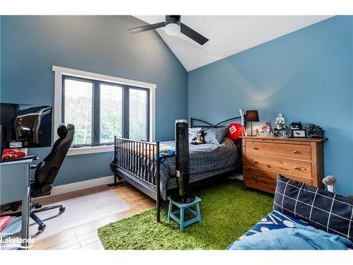 348 Fuller Avenue, Midland, ON - Indoor Photo Showing Bedroom