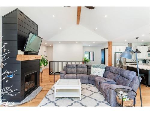 348 Fuller Avenue, Midland, ON - Indoor Photo Showing Living Room With Fireplace