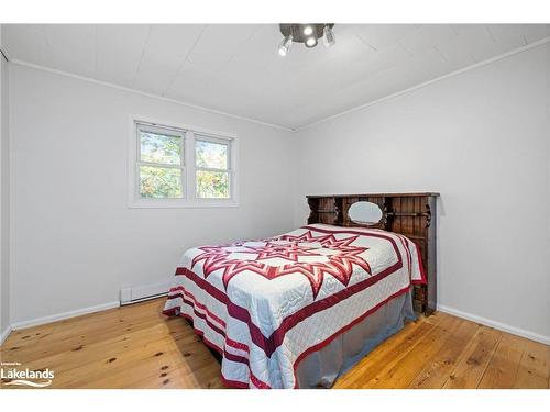 411 Highway 559 Highway, Nobel, ON - Indoor Photo Showing Bedroom