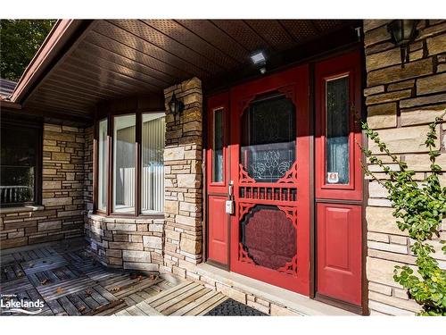 61 Beaufort Crescent, Tiny, ON - Outdoor With Deck Patio Veranda With Exterior