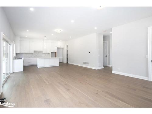 124 Equality Drive, Meaford, ON - Indoor Photo Showing Kitchen