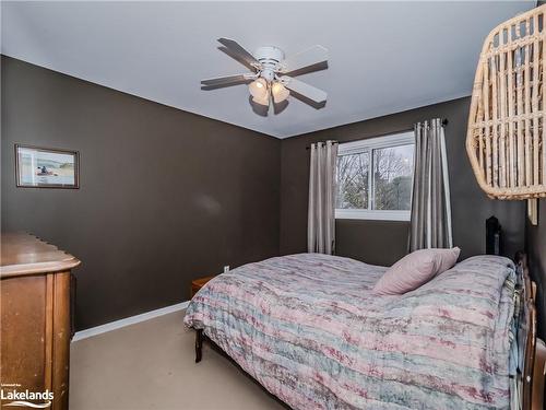 775 Sarah Street N, Gravenhurst, ON - Indoor Photo Showing Bedroom