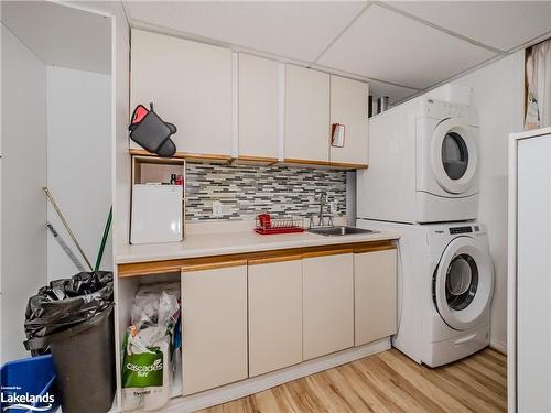 775 Sarah Street N, Gravenhurst, ON - Indoor Photo Showing Laundry Room