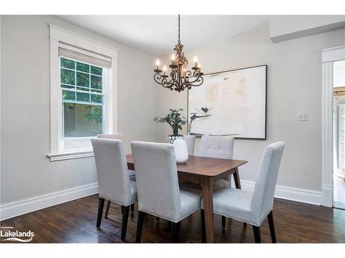 114 Cedar Street, Collingwood, ON - Indoor Photo Showing Dining Room