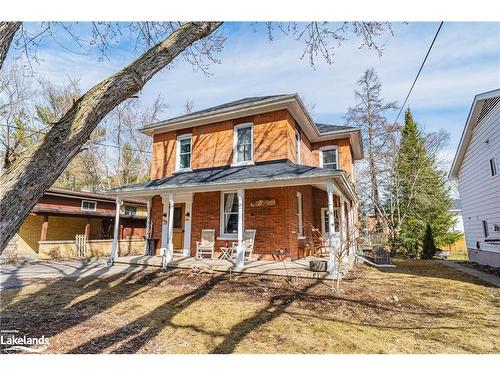 79 Mcmurray Street, Bracebridge, ON - Outdoor With Deck Patio Veranda