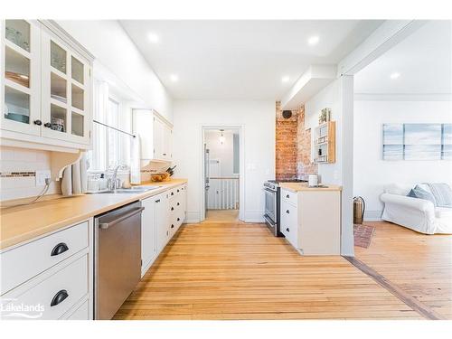 79 Mcmurray Street, Bracebridge, ON - Indoor Photo Showing Kitchen With Double Sink