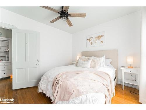 79 Mcmurray Street, Bracebridge, ON - Indoor Photo Showing Bedroom